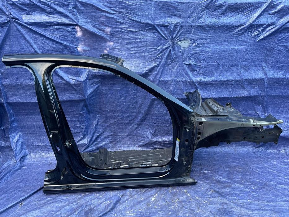 ĆWIARTKA przednia prawa podłużnica AUDI A3 S3 8V 8V5 SEDAN oryginał