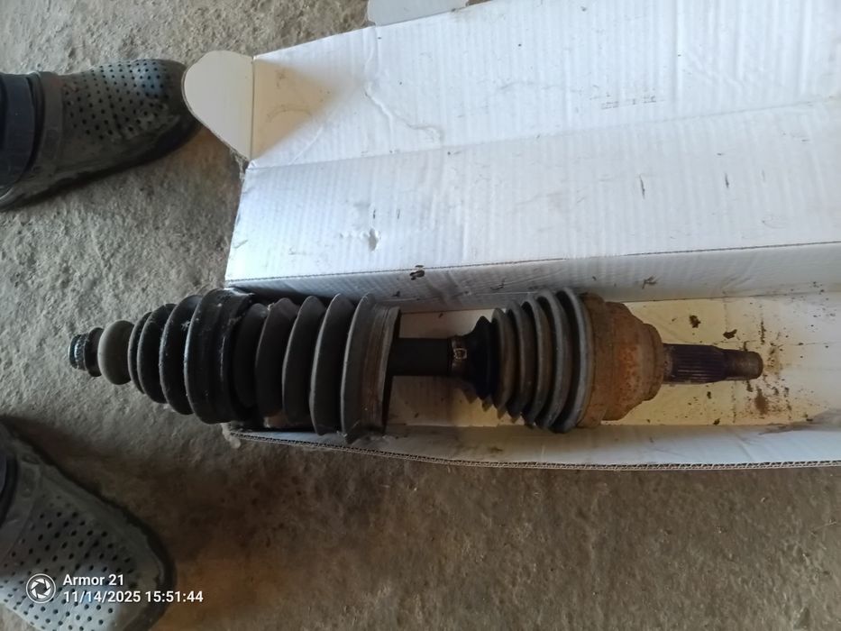 Шторка ленд ровер фриленрд 1