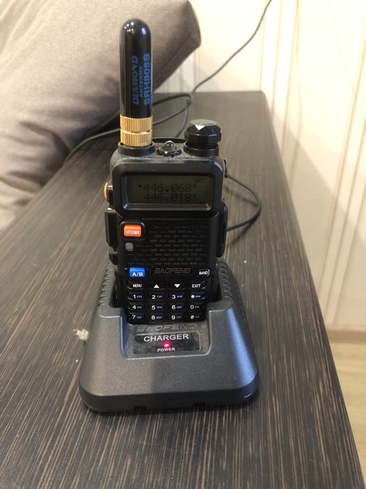 Baofeng uv-5 . Рації