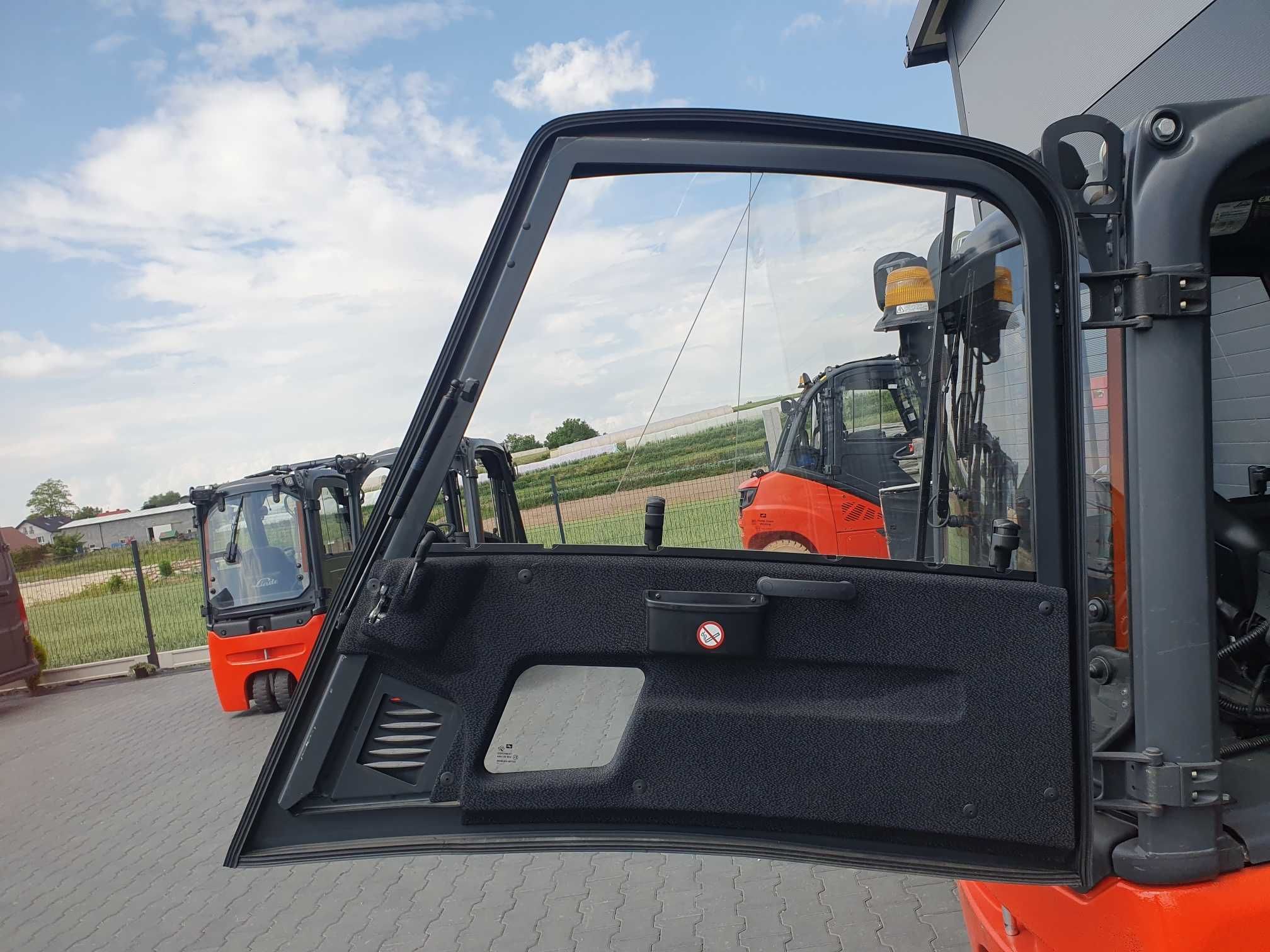 Komplet Drzwi wózek Linde E16 seria  386 , E20 E18