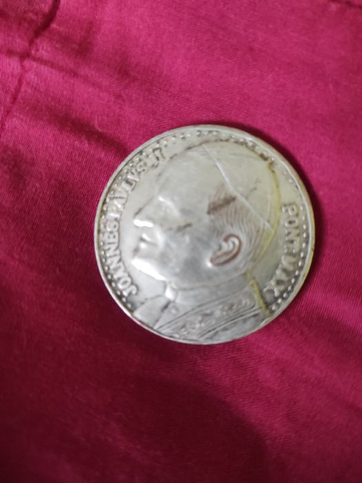 Medal pamiątkowy 600 lat Jasnej Góry