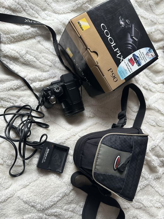 Nikon Coolpix P90