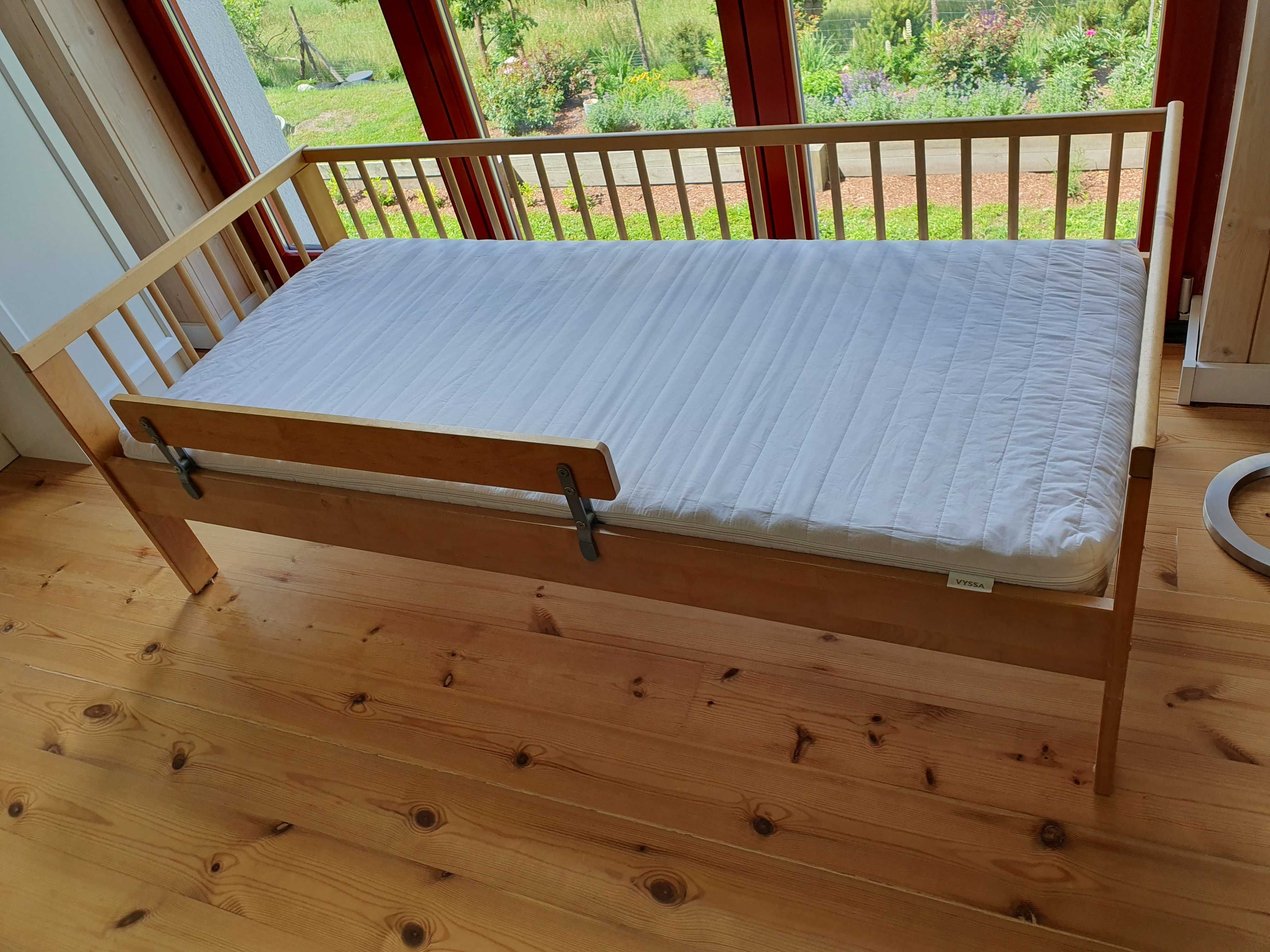Łóżko dziecięce IKEA Gulliver 70 x 160 cm + materac + ochraniacz