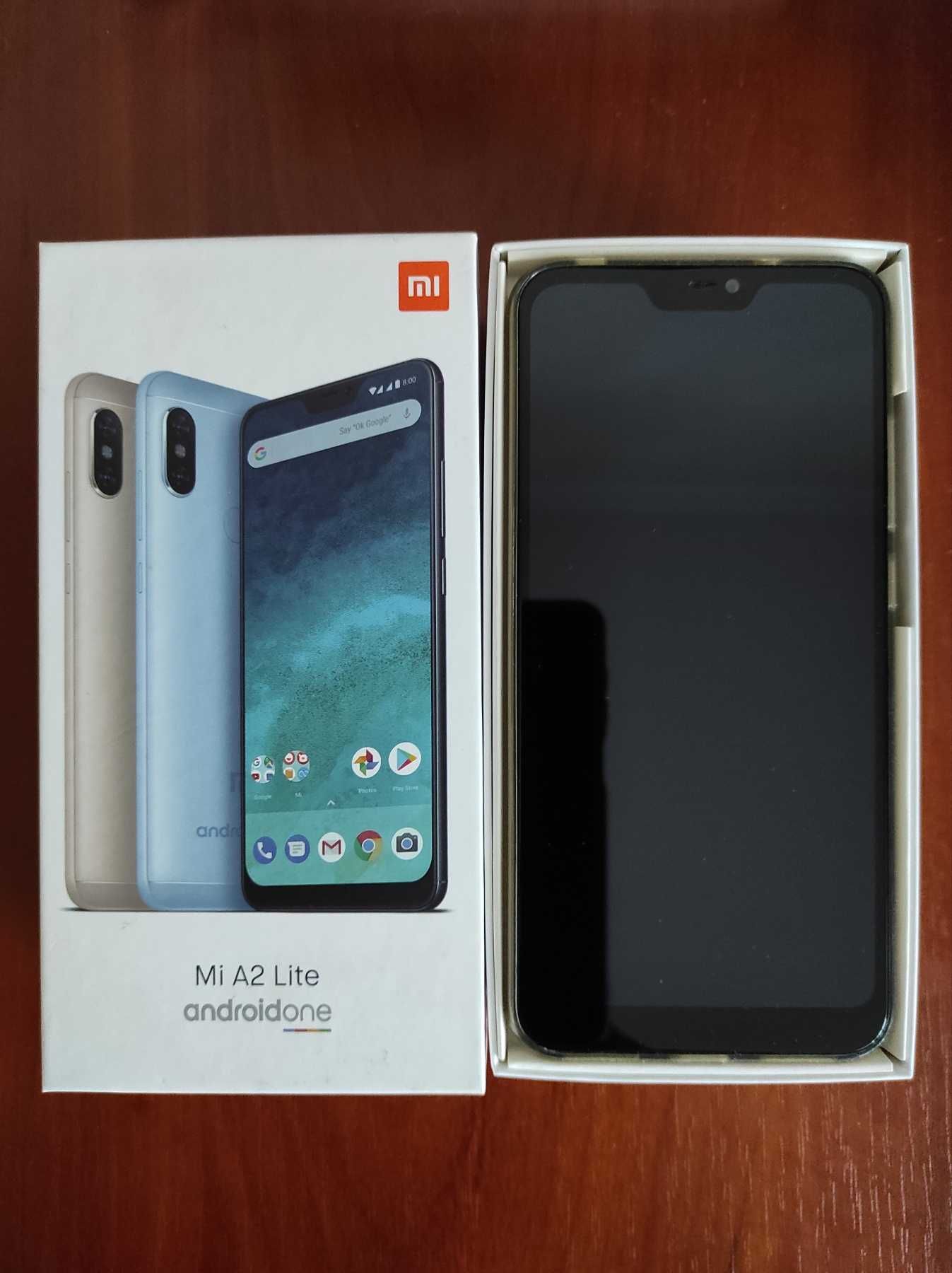 Смартфон Xiaomi Mi A2 lite 4/64GB Gold.