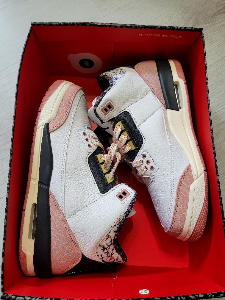 Кроссовки жіночі NIKE AIR JORDAN 3 Retro нові original