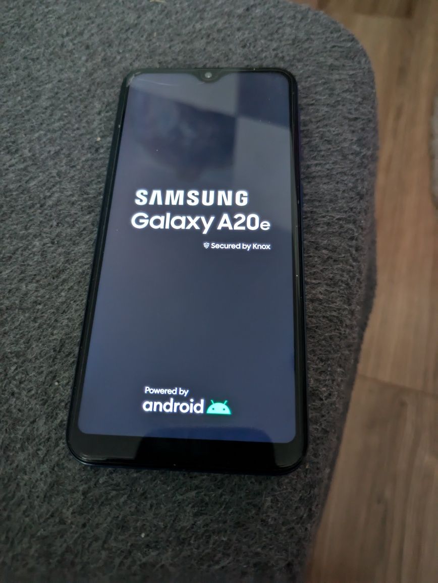 Samsung Galaxy a20e