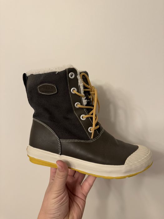 Buty gumowce Śniegowce botki Keen Elsa boot wp w beluga EU39