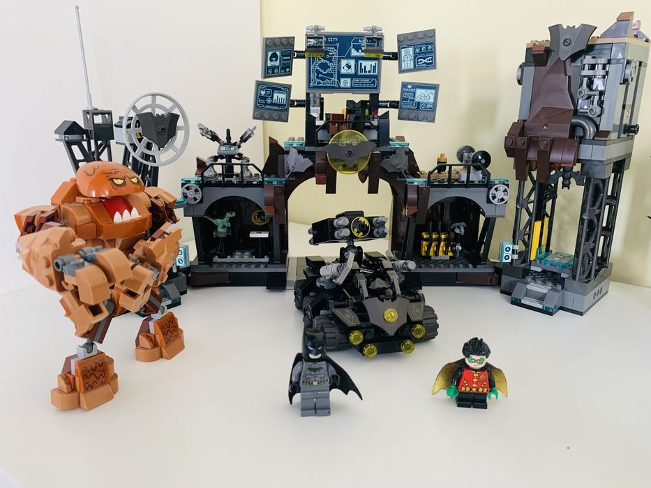 Лего Бетмен 76122 : Batman Clayface Invasion