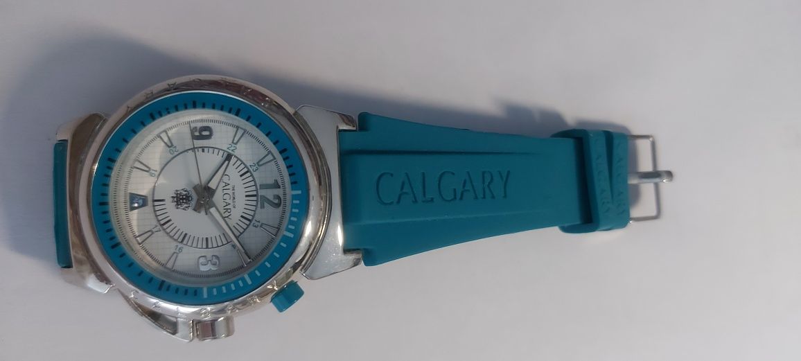 Relógios Calgary e Auriol