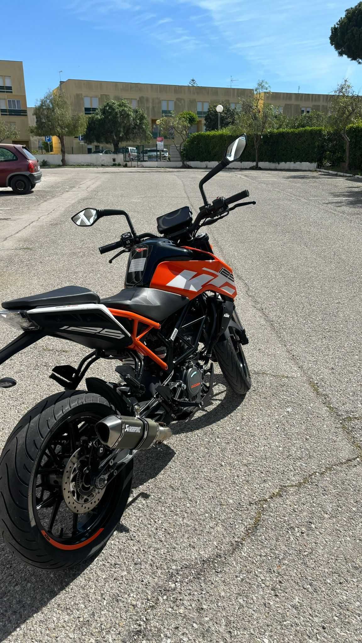 Mota KTM Duke 125 de 2018