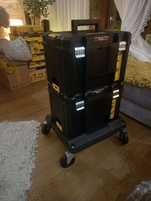 Nowy oryginalny DeWalt wózek transportowy + 2 duże kufry