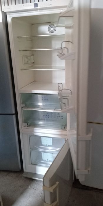 Холодильники з Німеччини з гарантією