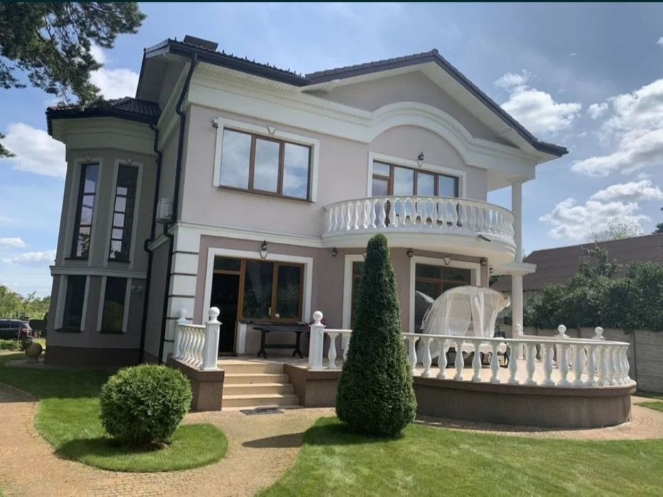 СДАЕТСЯ В АРЕНДУ премиум-коттедж в сосновом лесу (Великая Солтановка)