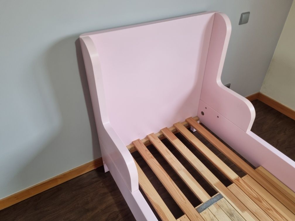 Cama de criança ajustável