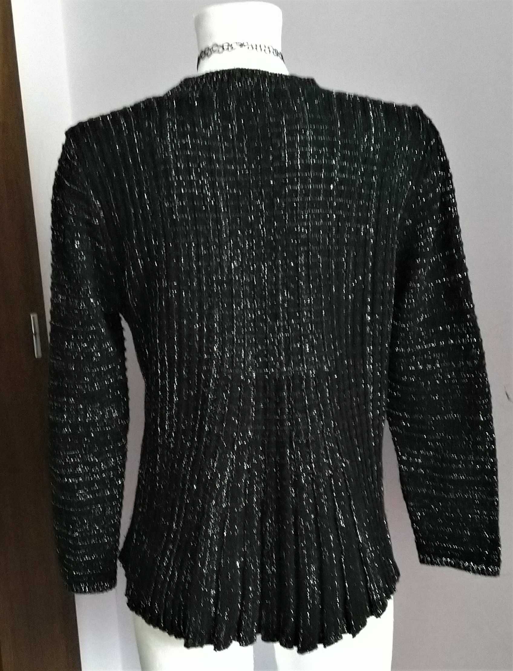 Czarny sweter przeplatany srebrną nitką Ellie Louise grunge emo goth