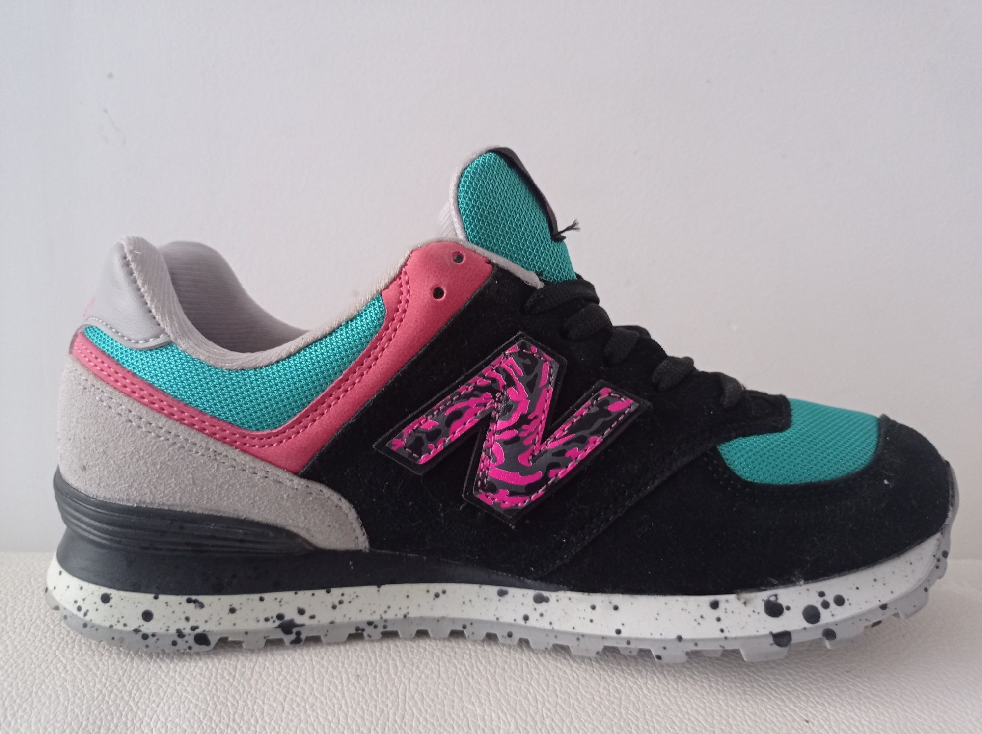 Wyprzedaż New Balance 38 buty sportowe damskie czarne siwe róż