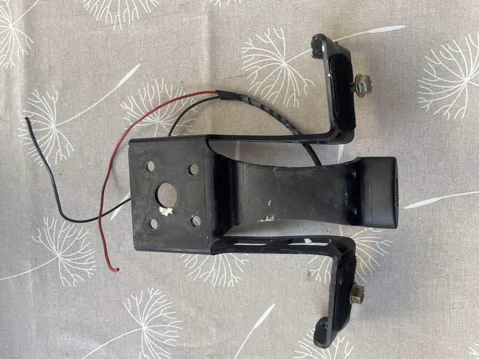 Suporte de matricula (fixo) para Mota