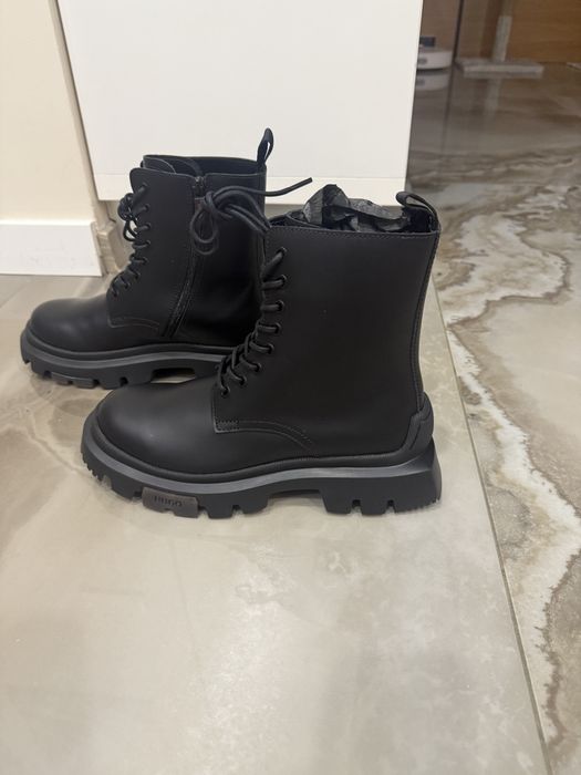 Продам черевики HUGO 40 розмір