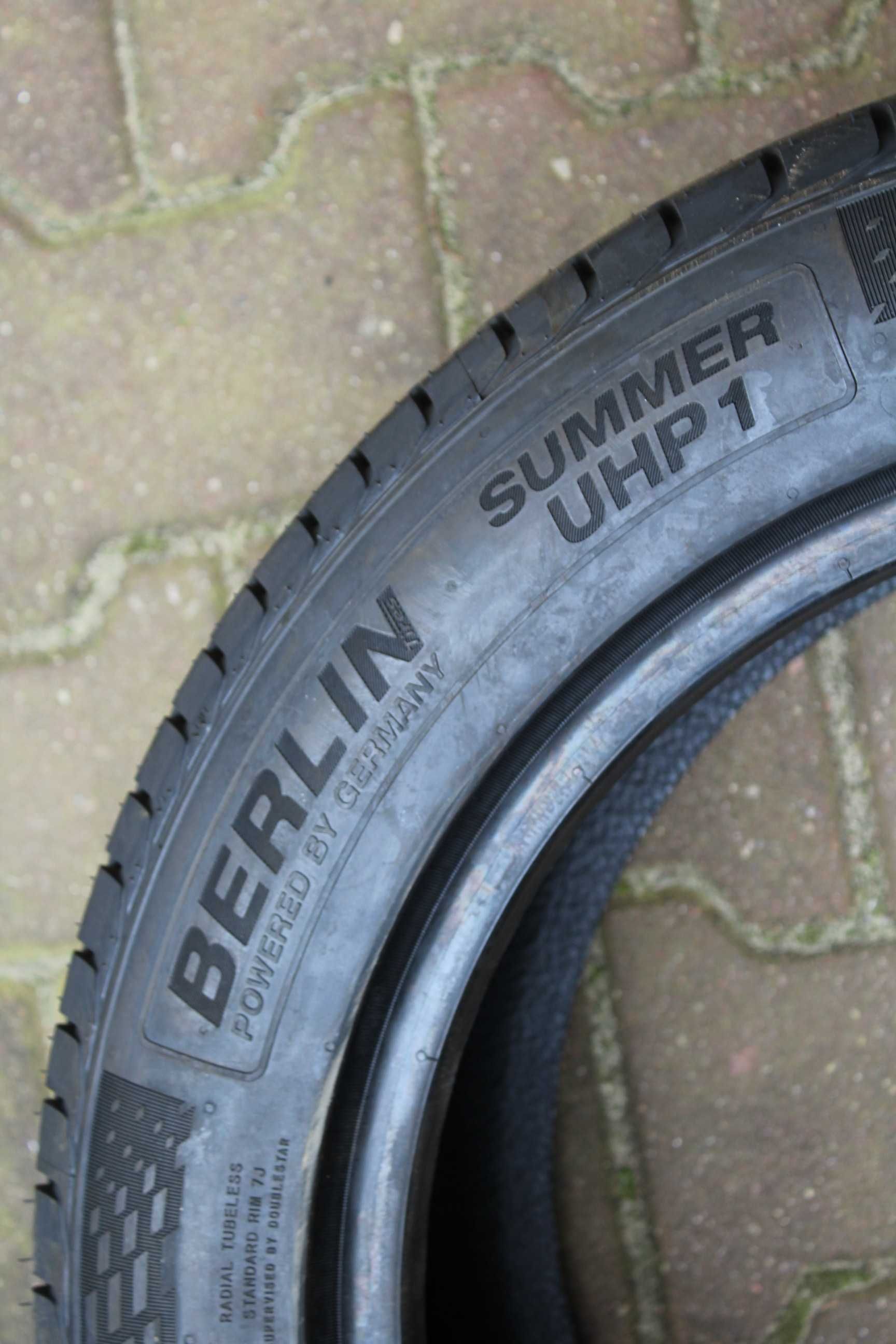 225 55 R17 Berlin Tires Sumer uhp1