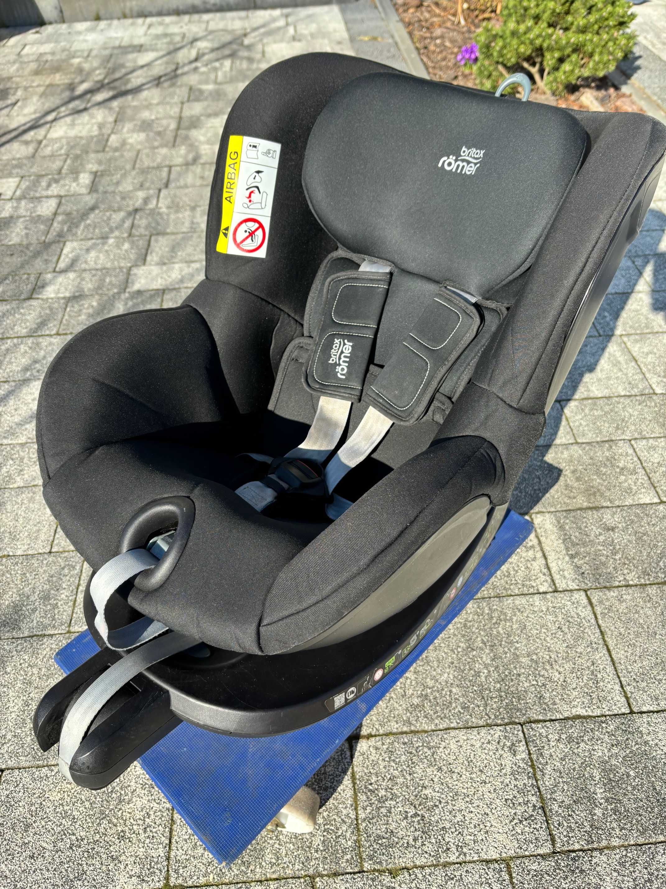 Fotelik Britax Romer Dualfix 2R 0-18 kg