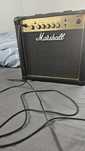 Wzmacniacz gitarowy Marshall Mg15 Gold