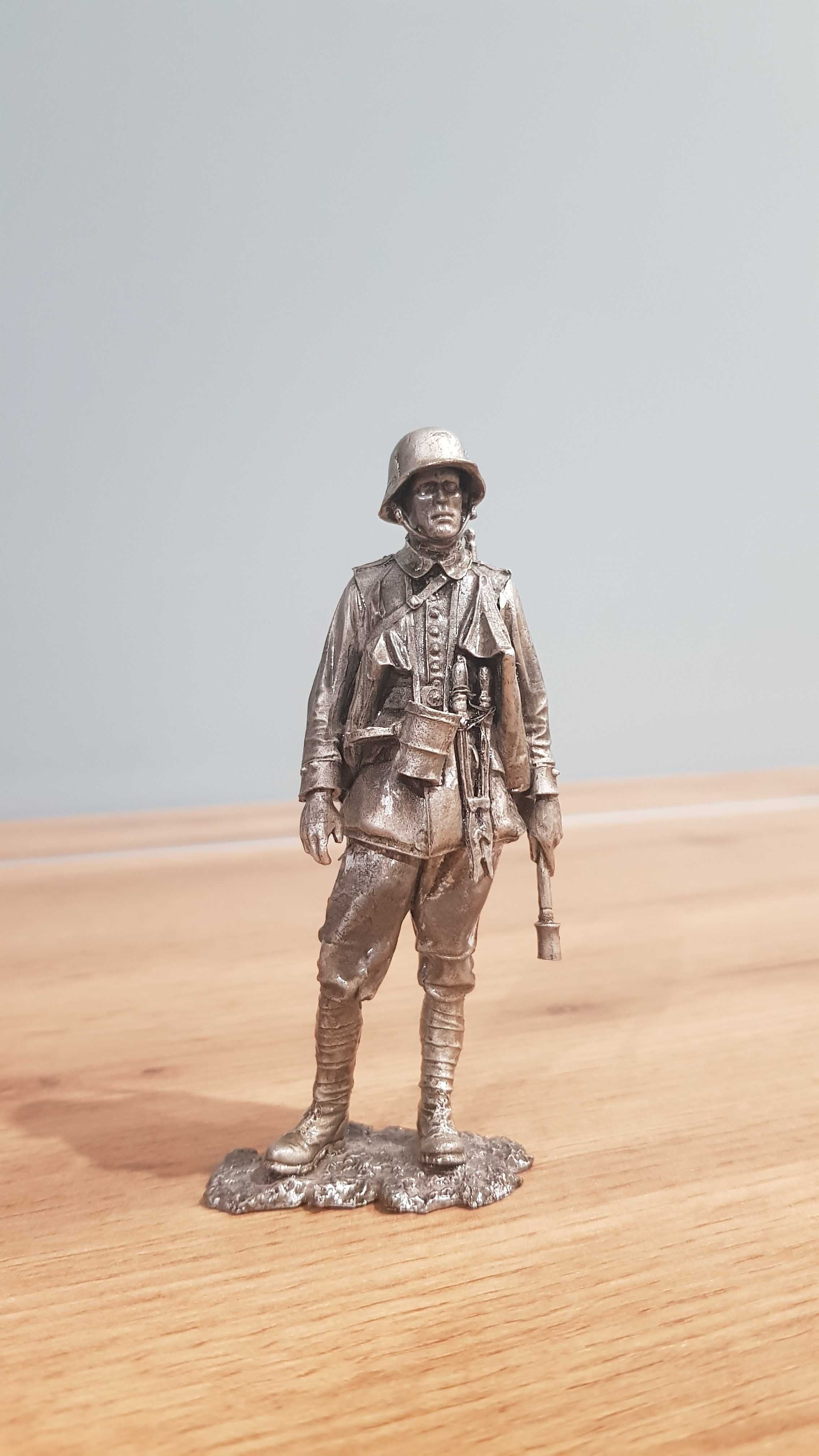 Оловянный немецкий солдатик - штурмовик Кайзера 1914 г. Масштаб 1:18.