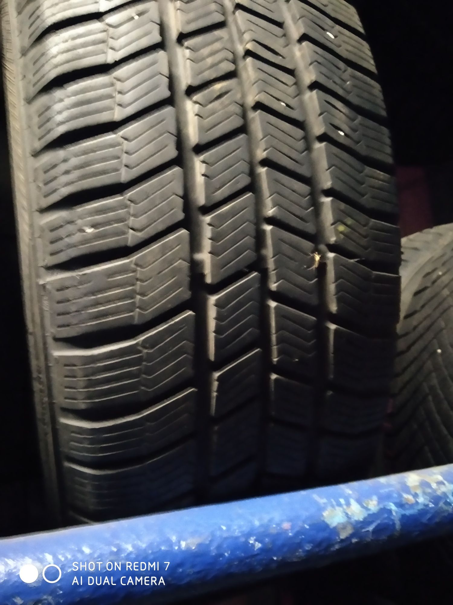 Продам шины  205/60r 16