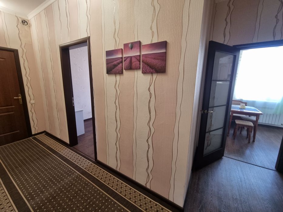 Індивідуальне опалення, світло постійно.Квартира подобово м.Світловод