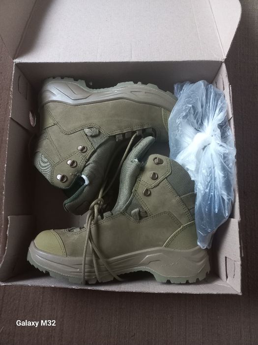 Берці зимові 42р