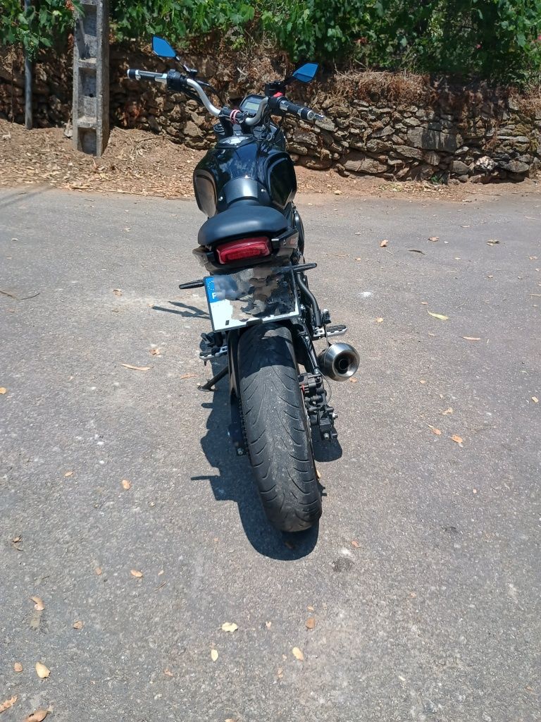 Voge AC300 ingeçao