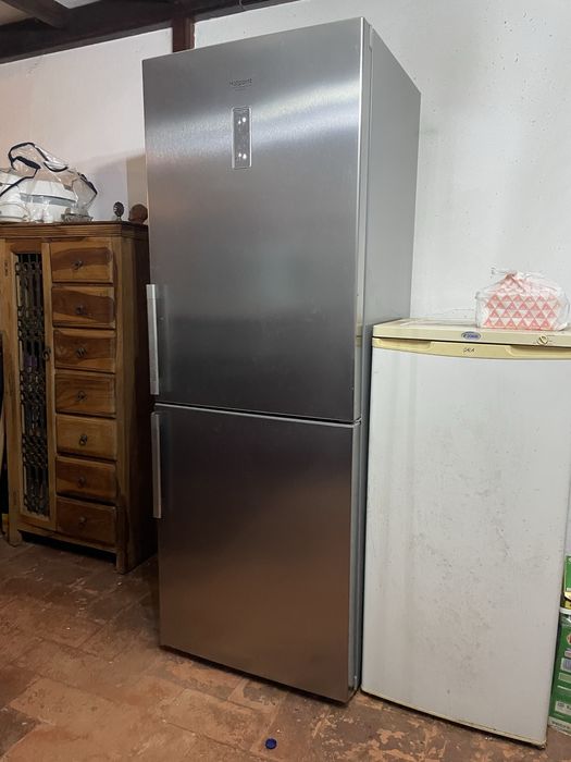 Frigorifico HotPoint Ariston 70cm largura