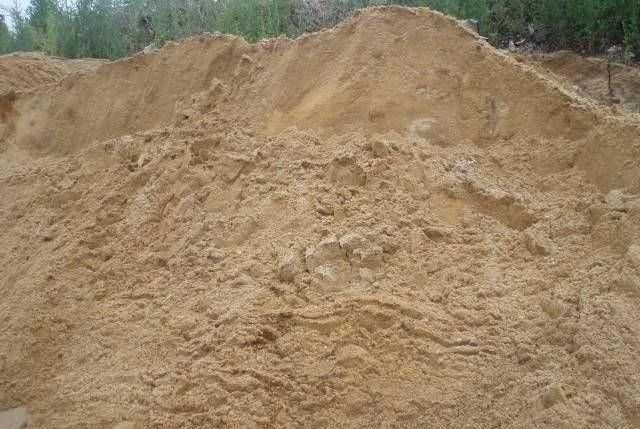 Ziemia gruz sortowany suchy beton piasek żwir pod kostkę TRANSPORT