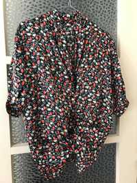 Camisa vintage com flores (oversize)