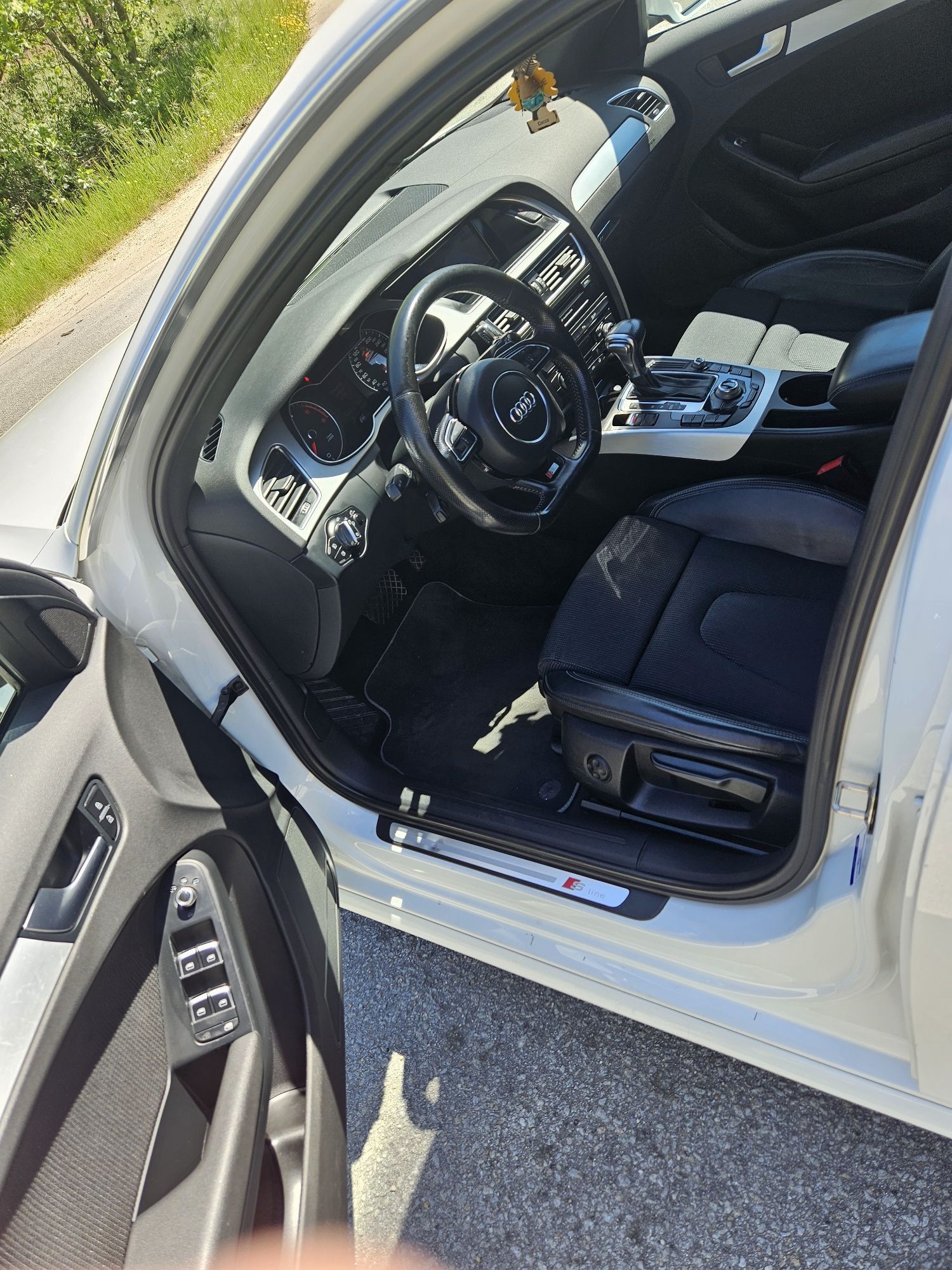 Audi A4 s line 184cv
