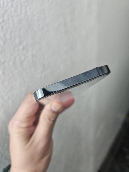 Iphone 12 pro..256gb