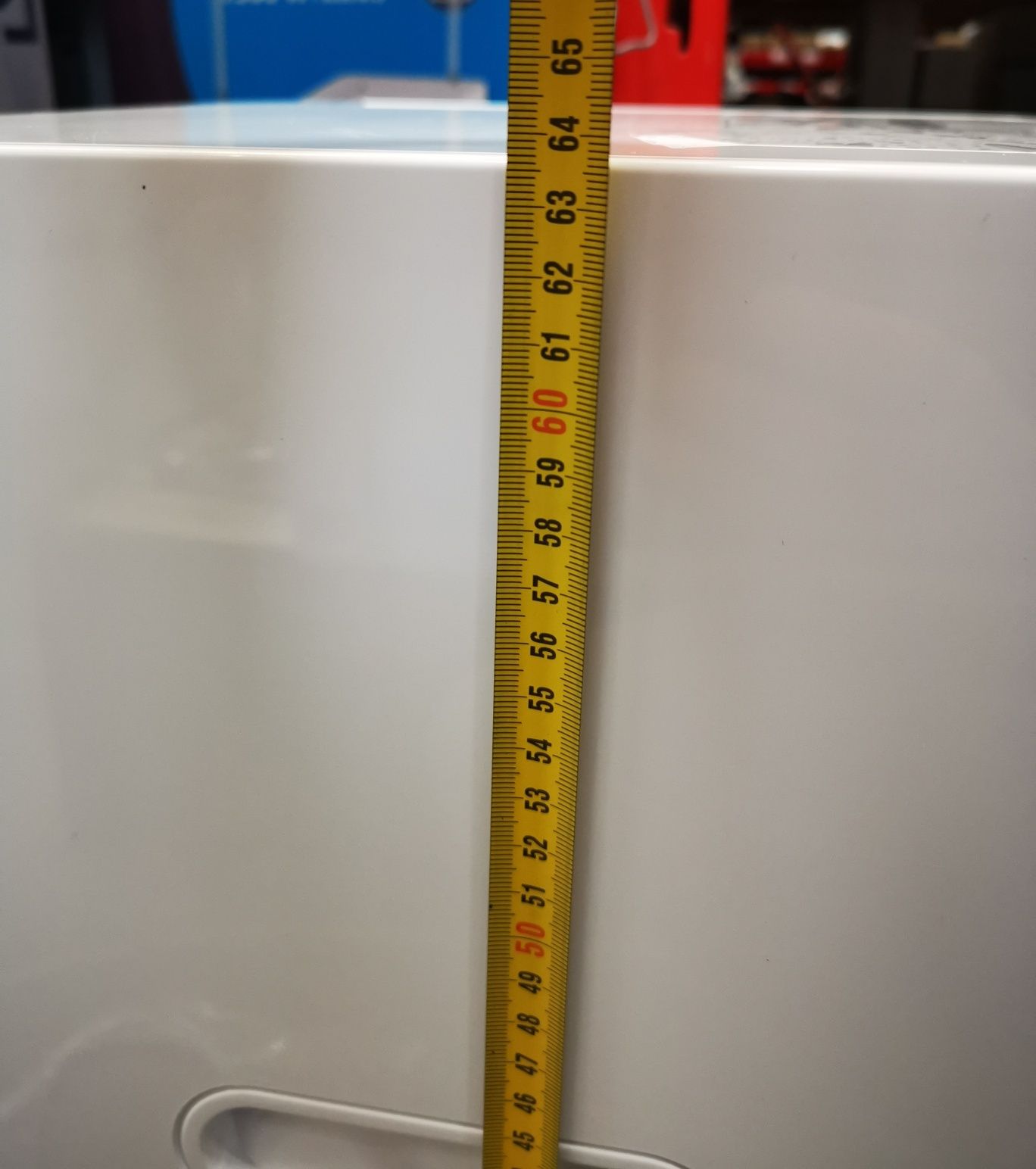AC 12V ou 24V trabalha com inversor. Usa gás R290 (3 anos de Garantia)