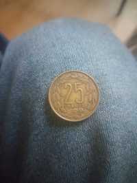Moeda antiga e rara de 25 francos 1958