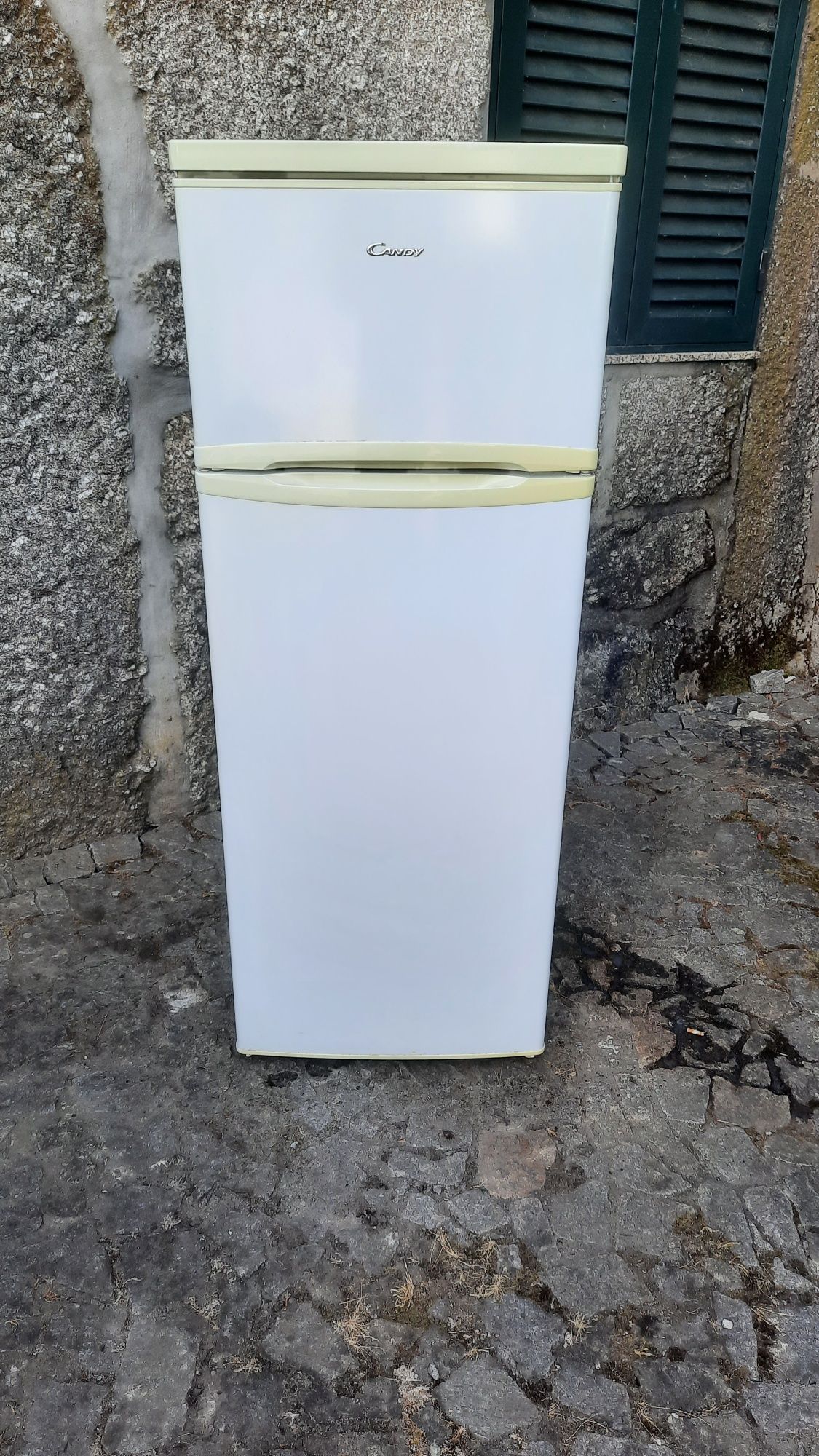 Frigorifico em bom estado
