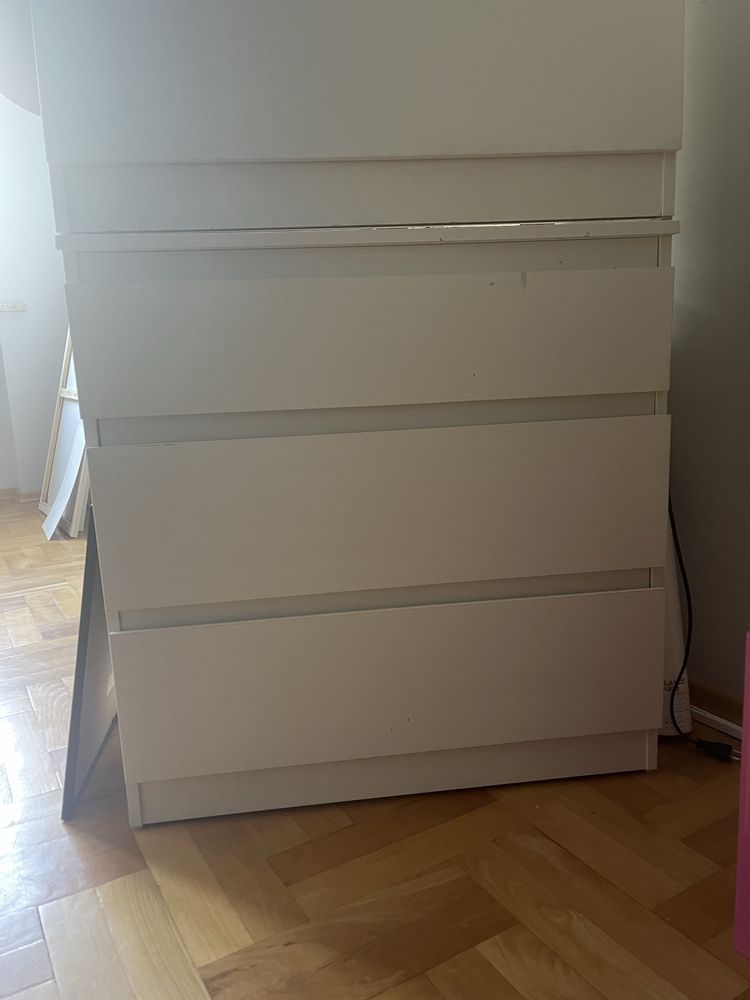 Komoda malm biala ikea