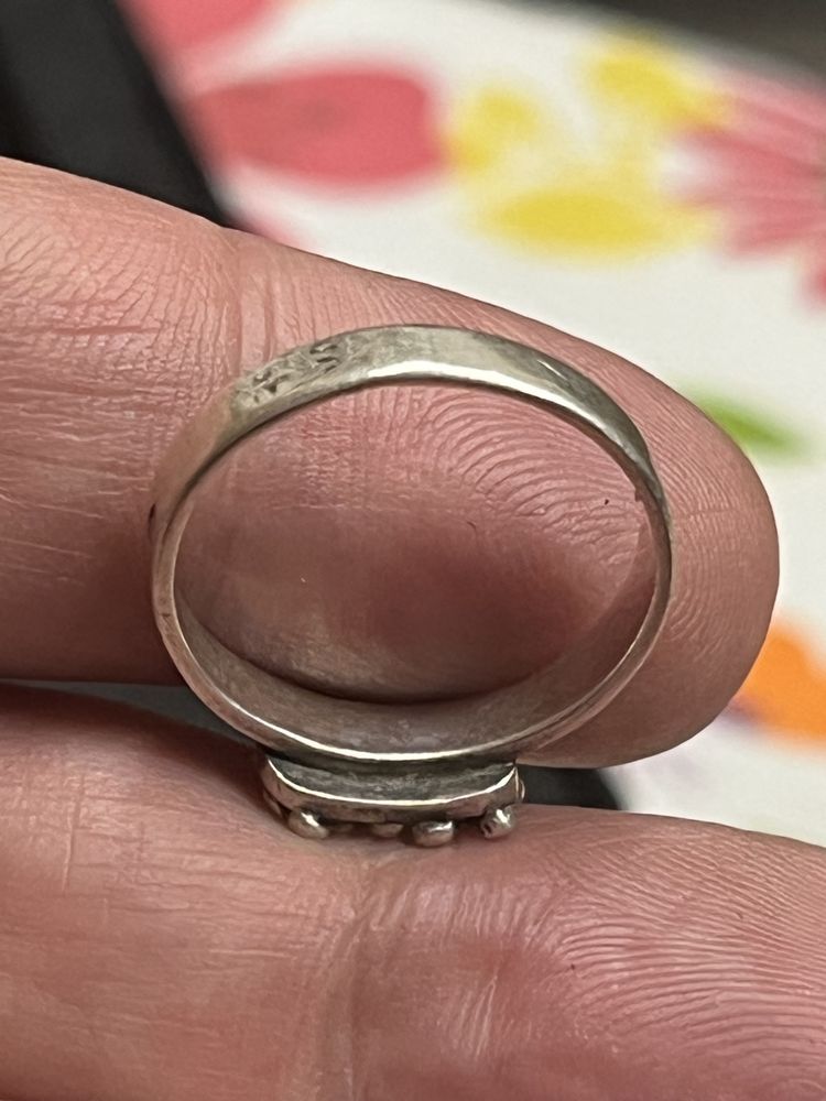 Rytosztuka srebrny pierścionek
