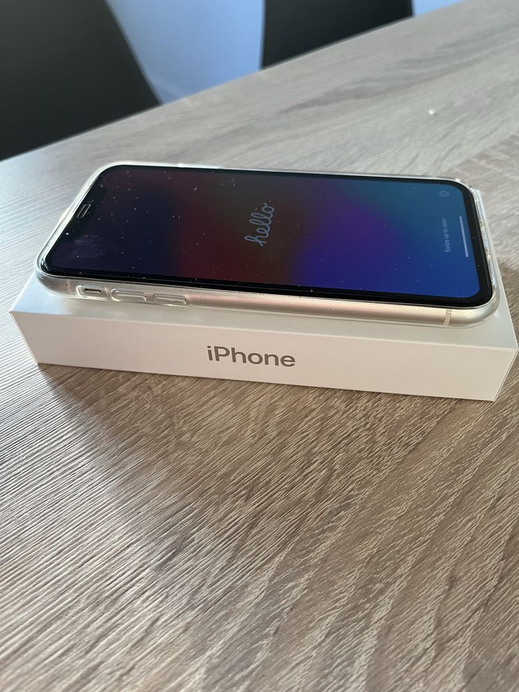 Iphone 11 apple 64Gb stan idealny