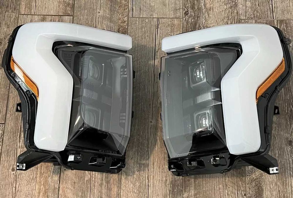Фара фонарь ford f150 f-150 lightning nl3z13009p nl3z13009n