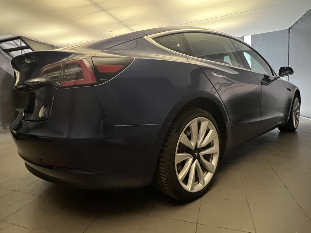 Tesla Model 3 Standard Range Plus