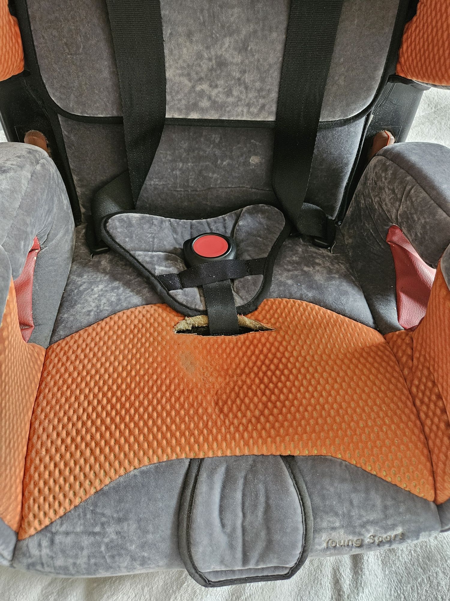 Fotelik samochodowy Recaro Young sport 15-36 kg