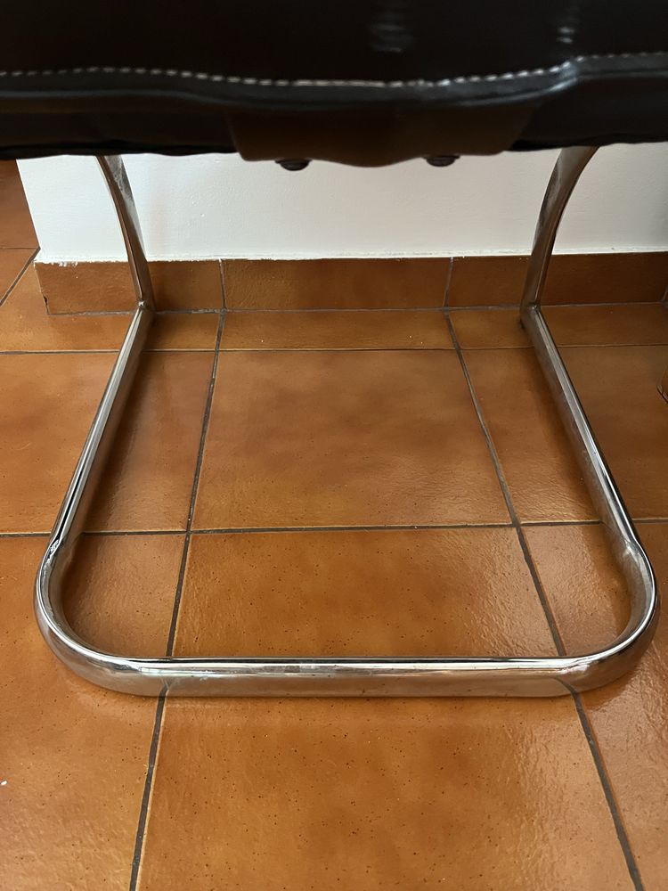 Cadeira de Escritório Preta