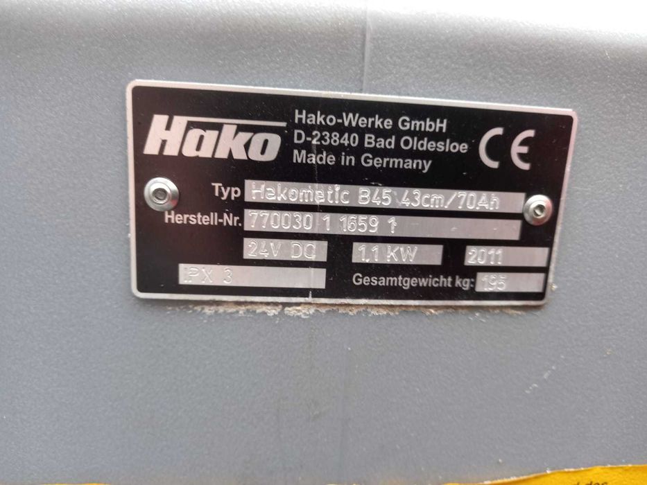 Profesjonalna szorowarka Hako B 45 b/t  TB 430