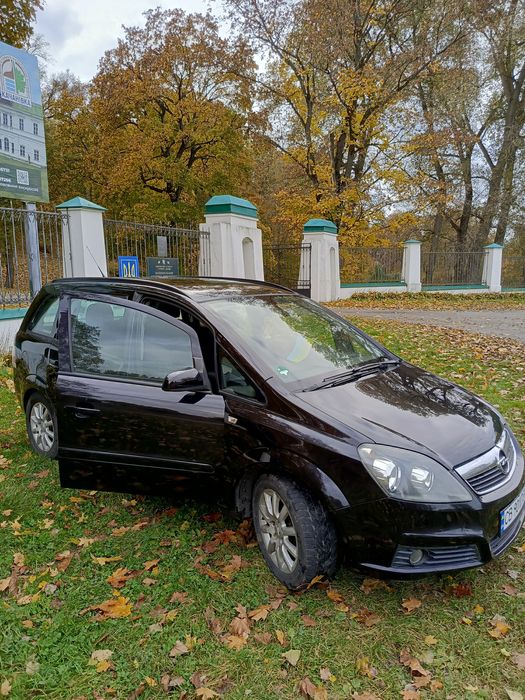 Opel Zefira 1.8 газ/бензин