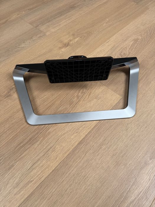 Stojak pod telewizor