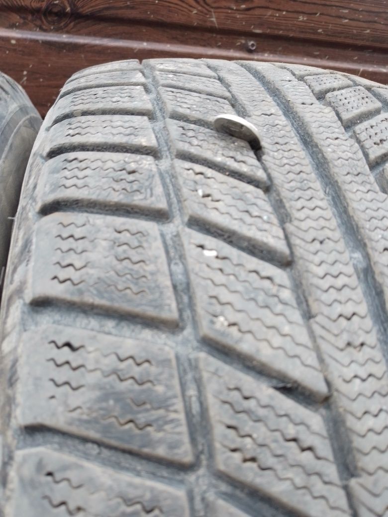 Продам колеса  шини 215/60 r16 белшина