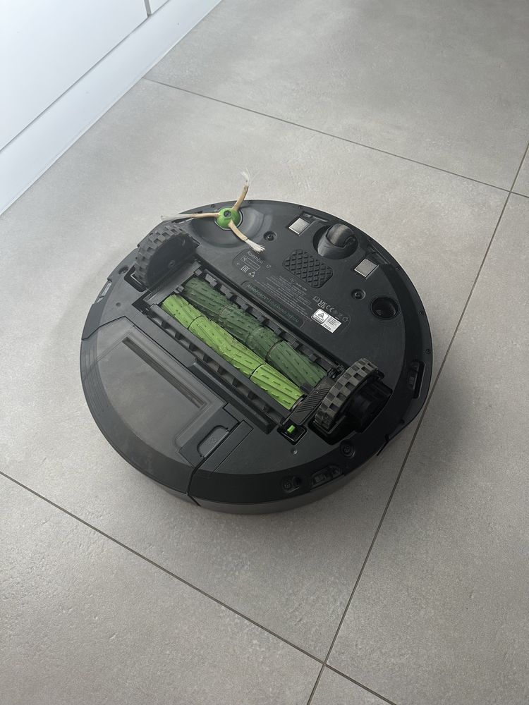 IRobot Roomba i7